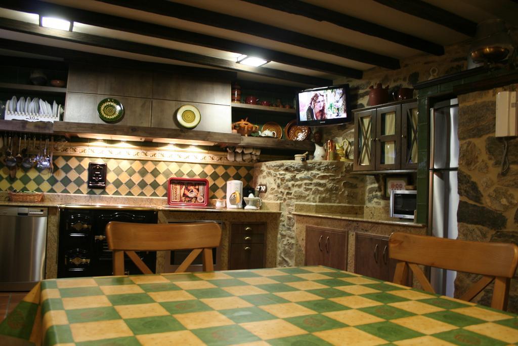 Hotel A Casa De Filomena Boiro Exteriér fotografie